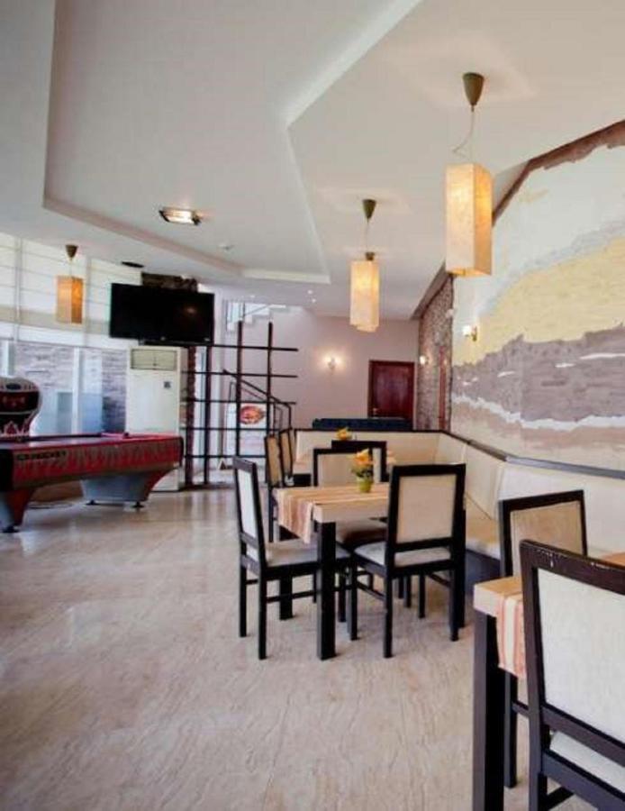 Yves 2 Bed Apart At Sun Village Sunny Beach Not Far Away From The Sea Exteriér fotografie