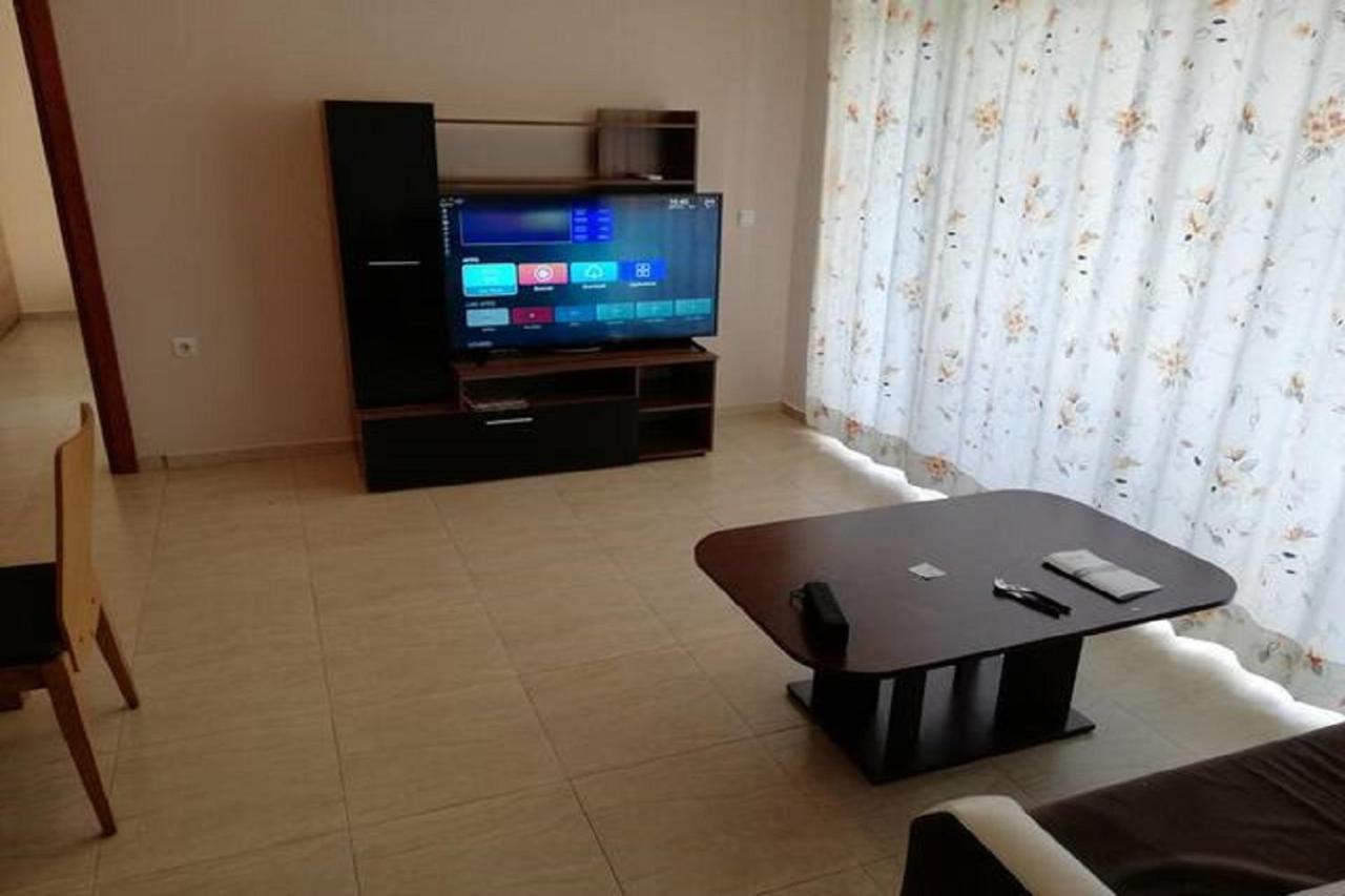 Yves 2 Bed Apart At Sun Village Sunny Beach Not Far Away From The Sea Exteriér fotografie