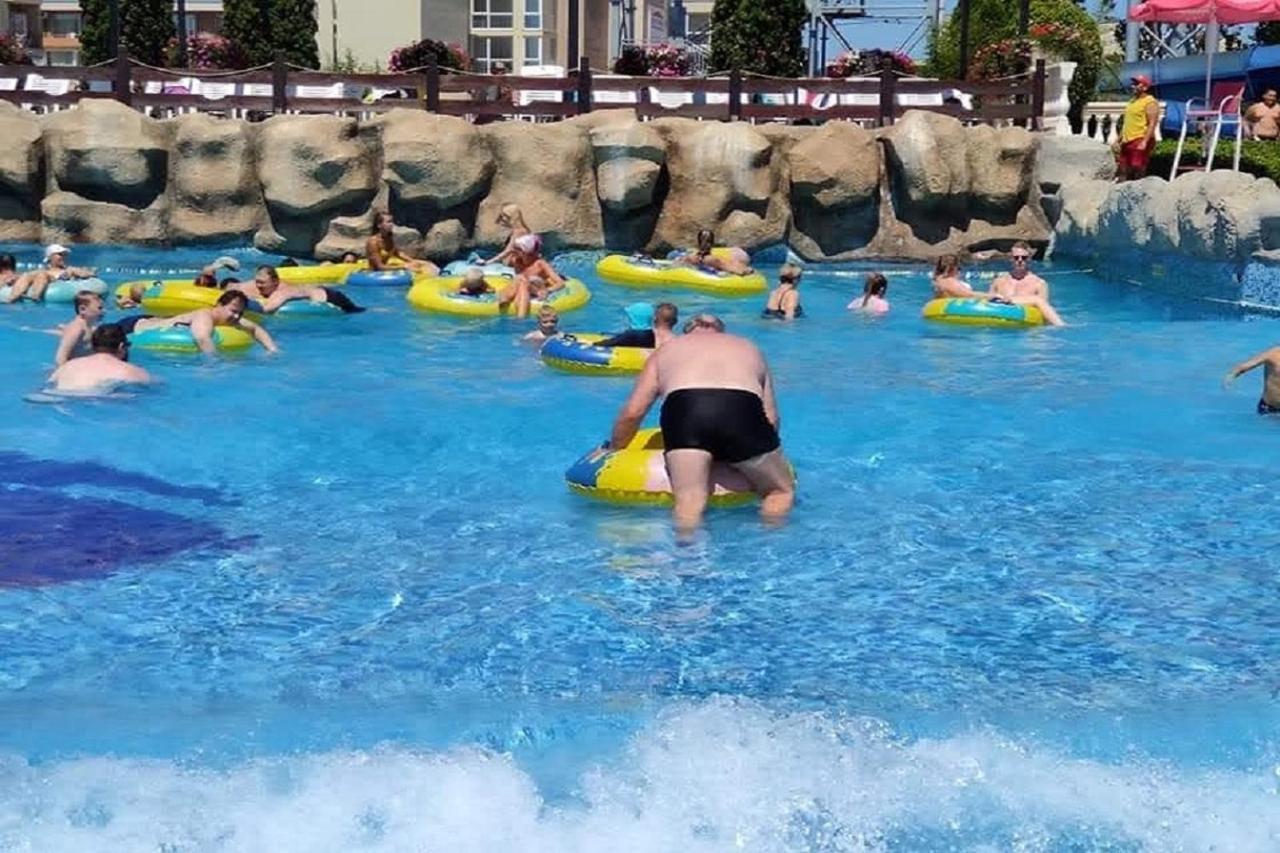 Yves 2 Bed Apart At Sun Village Sunny Beach Not Far Away From The Sea Exteriér fotografie