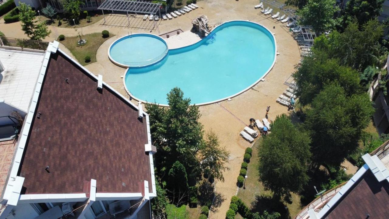 Yves 2 Bed Apart At Sun Village Sunny Beach Not Far Away From The Sea Exteriér fotografie